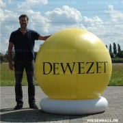 Riesenball Galerie