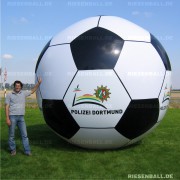Riesenball Galerie
