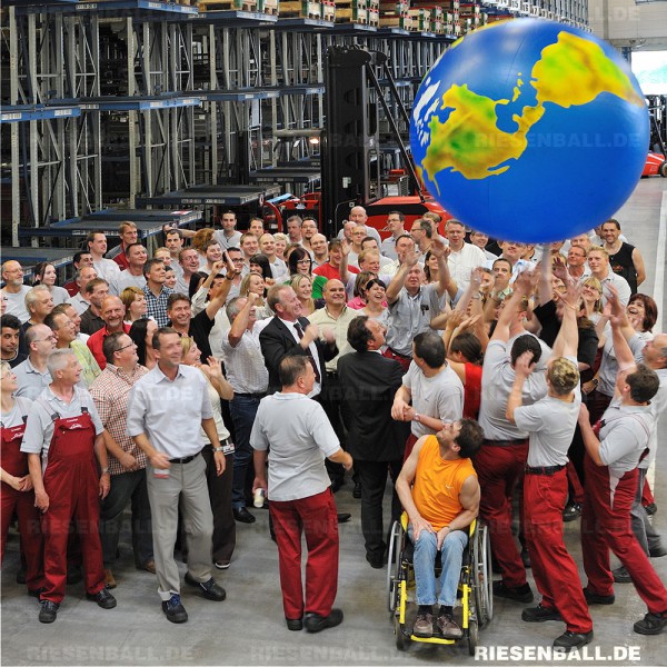 Was ist ein Crowdball und wofür werden Crowd Balls verwendet?
